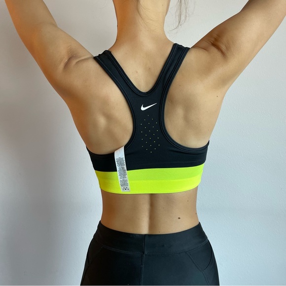 Nike PRO medium support sport bra - Picture 8 of 9